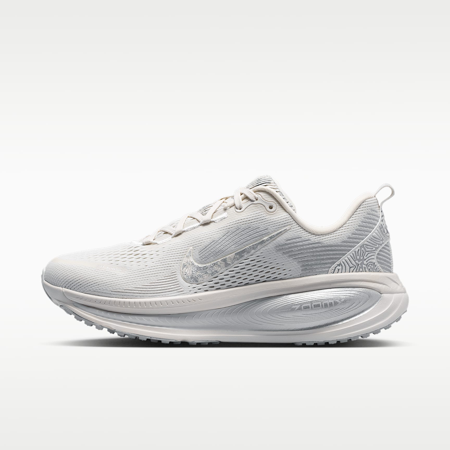 【新品未使用】Nike Vomero 18 SE 6.5 Nike Vomero 18 SE Women's Road-Running Shoes. Nike SG